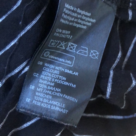 H&M Organic Long Sleeve Striped Scoop Neck Henley w/ Buttons - Black and White - Picture 10 of 12